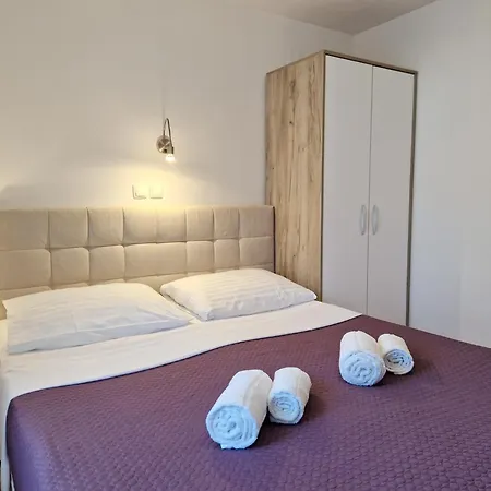 Apartman By The Sea Baska, Krk - 18775 *