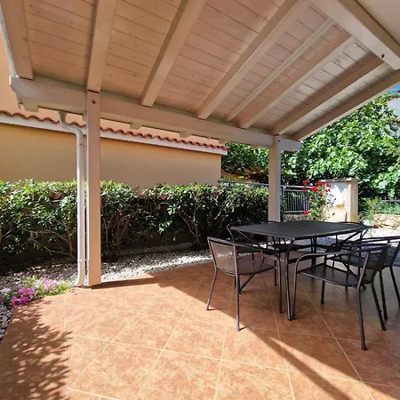 By The Sea Baska, Krk - 18775 Apartman Baska (Krk)